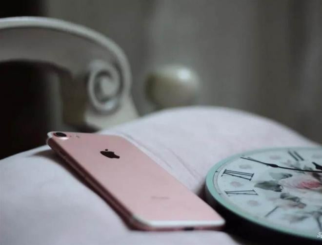 Bảo vệ camera tránh trầy xước    