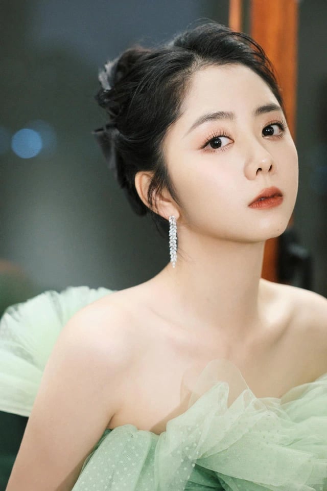 Trong nhân tướng học, những người phụ nữ sở hữu nhân trong vừa dài vừa sâu là một nét tướng đẹp.