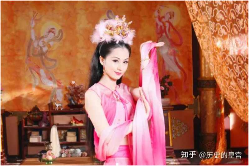 Nàng Phan Ngọc Nhi vốn có tên là Du Ni Tử