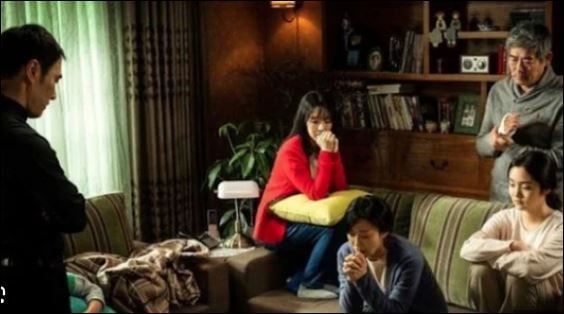 Người xưa có câu: Anh em một lòng, hóa nguy thành may. (ảnh minh họa)