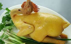(nếu muốn thơm hơn thì nướng, rửa sạch cho vào), nêm chút muối, hạt nêm cho ngọt nước.