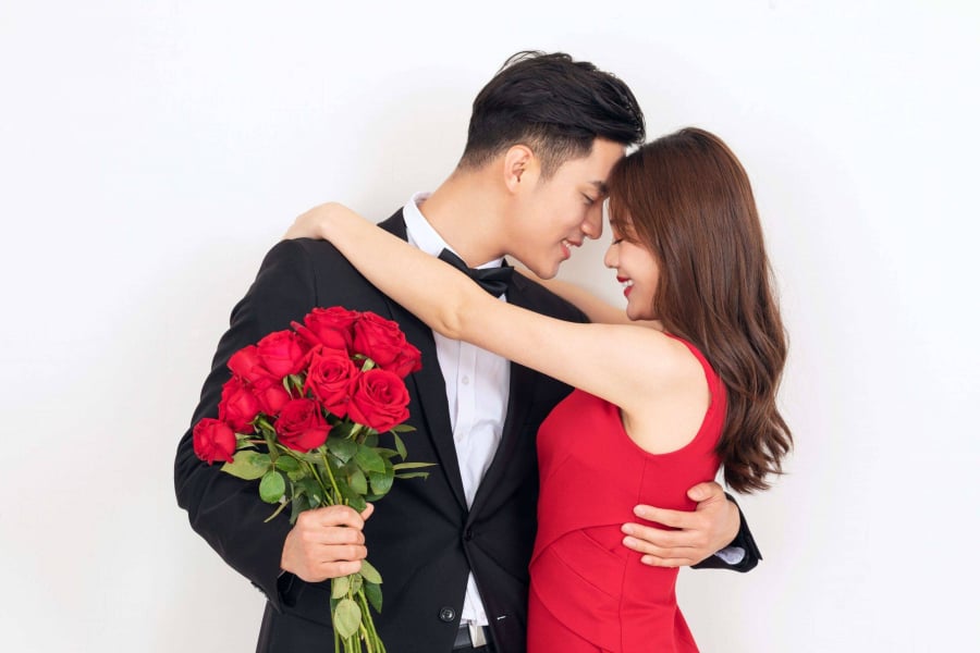 Những cặp vợ chồng hạnh phúc lâu năm thường xuyên công nhận và trân trọng lẫn nhau