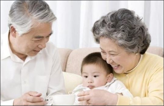 Nói một cách logic thì mọi người ai cũng muốn được nghỉ hưu sớm khi đang làm việc và không muốn tiếp tục làm việc khi nghỉ hưu. (ảnh minh họa)