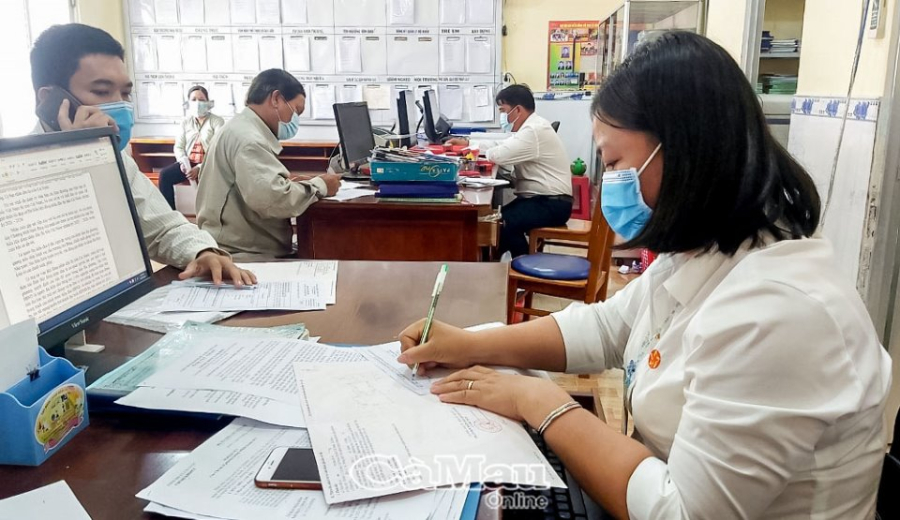 Nội dung cải cách tiền lương cho cán bộ, công chức    