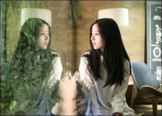 Muốn trở thành người thực sự yêu thích thì phải quan tâm, tôn trọng người khác. (ảnh minh họa)