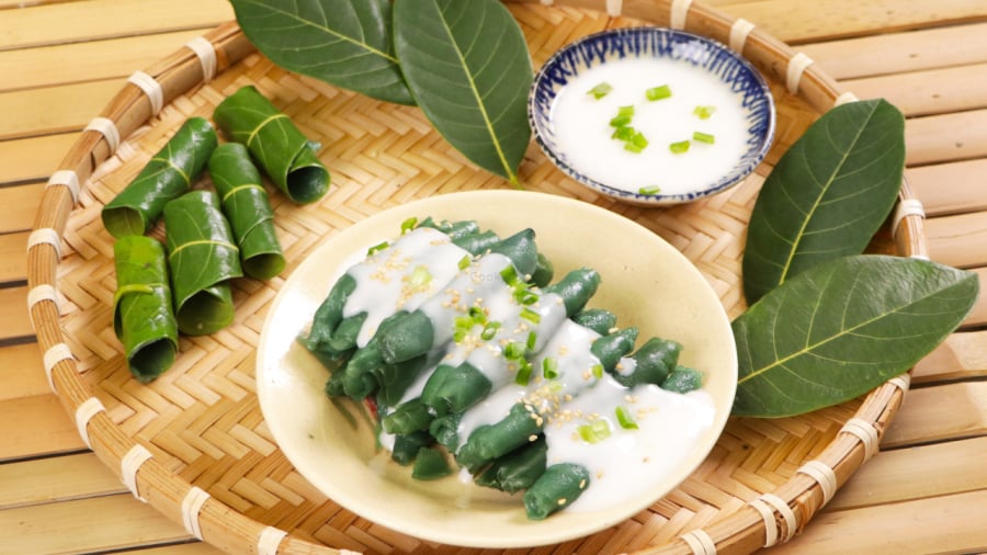 Giá của mỗi cân bánh dao động từ 100.000 đến 120.000 đồng