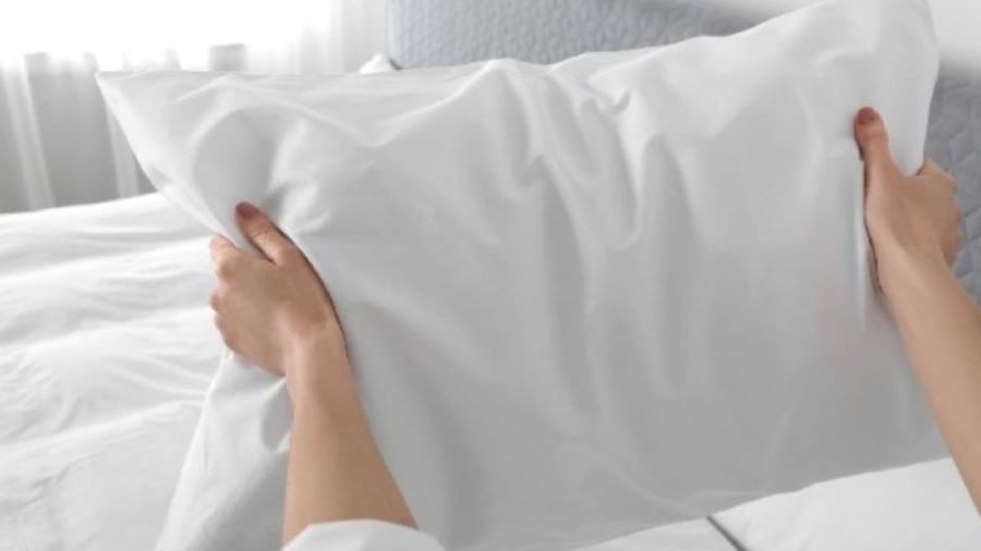 Những chiếc gối bị xẹp khiến bạn ngủ không ngon