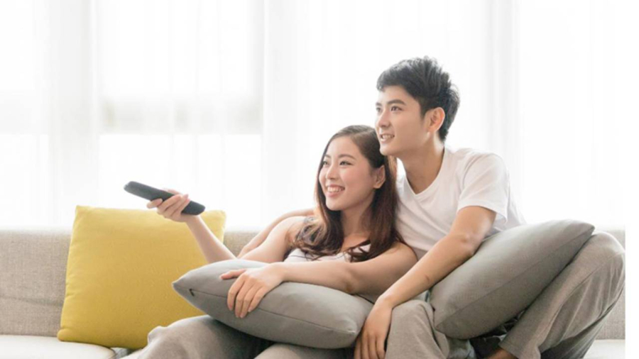 Các cặp đôi cùng tuổi có nhiều lợi thế như có chủ đề chung để thảo luận nên dễ hiểu nhau hơn