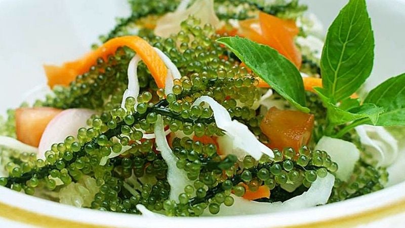 Salad rong nho