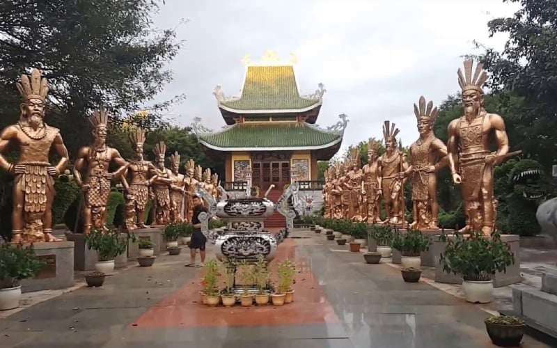 Giỗ tổ Hùng Vương năm 2024 sẽ rơi vào ngày thứ Năm, 18/04/2024.    