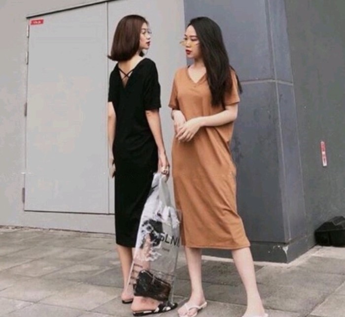 Váy thun dáng dài chỉ làm cho chiều cao của bạn thấp đi
