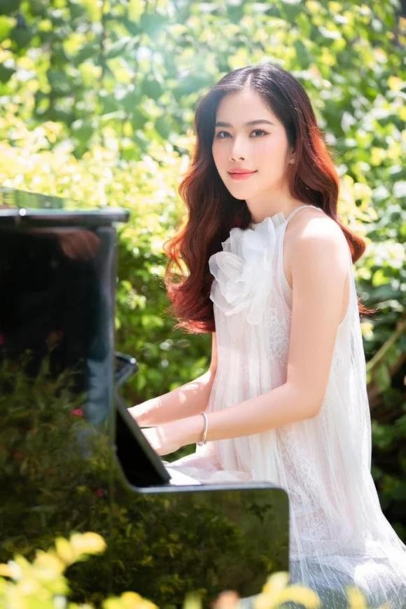 Nam Em tiết lộ chồng chưa cưới trả nợ
