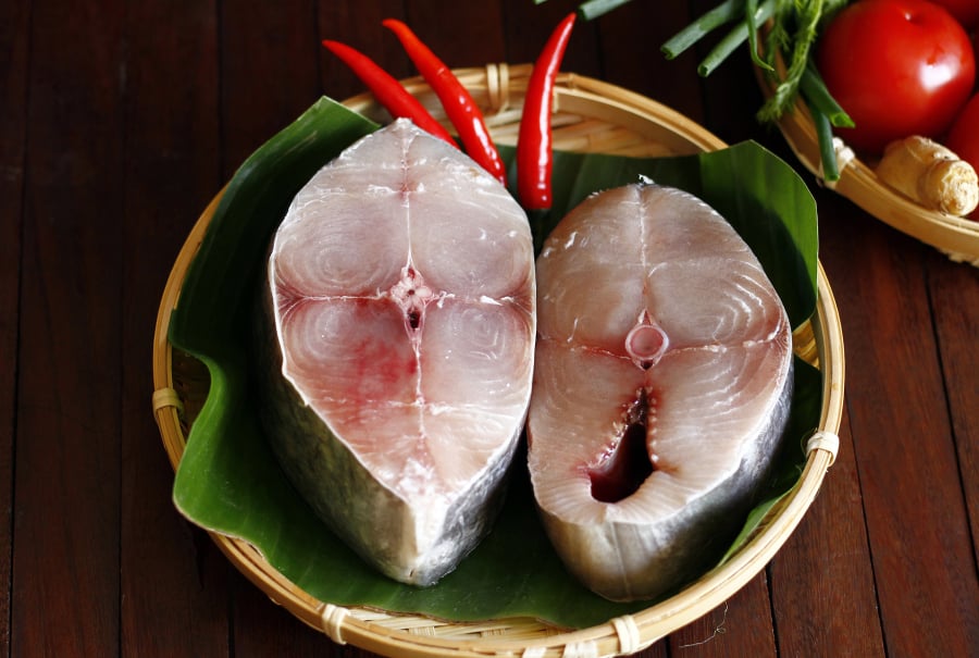 Cá thu chứa đựng một lượng lớn các dưỡng chất, khoáng chất và chất chống oxy hóa