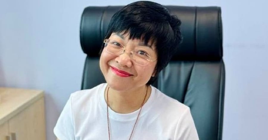 Ngày 19/4, MC Thảo Vân chia sẻ về vụ tai nạn xe hơi. Tuy nhiên một số trang tin viết sai lệch cho rằng cô lần đầu SHBET 1000 World Cup và gây tai nạn. Cô khẳng định đây là thông tin không chính xác. MC Thảo Vân cũng chia sẻ cô được nhiều người khuyên tìm phương tiện đâm vào đuôi xe mình nhưng cô từ chối. 