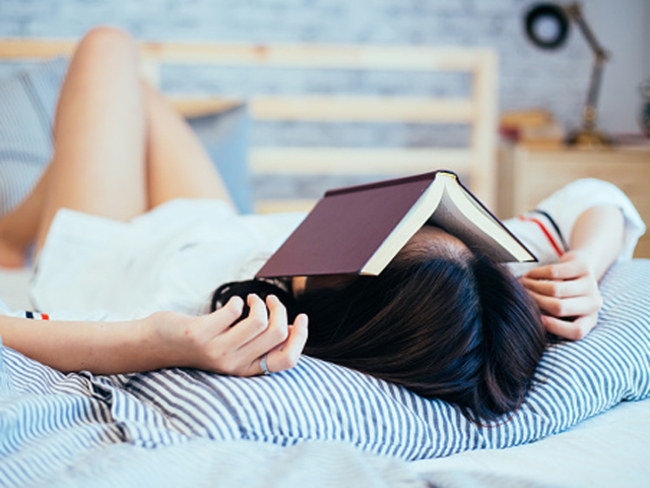 Hãy “lười biếng” lo lắng