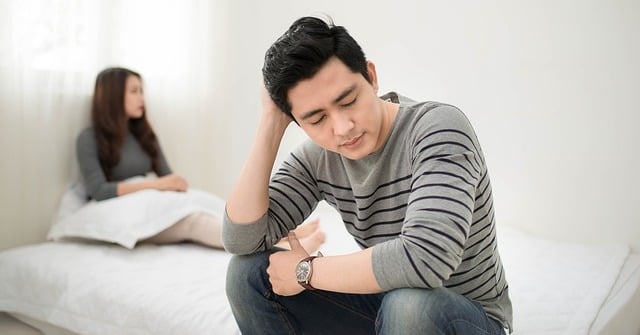 Nếu một phụ nữ trung niên bắt đầu ngoại tình, cô ấy sẽ bắt đầu coi thường bạn và nghĩ rằng bạn không xứng đáng với cô ấy.
