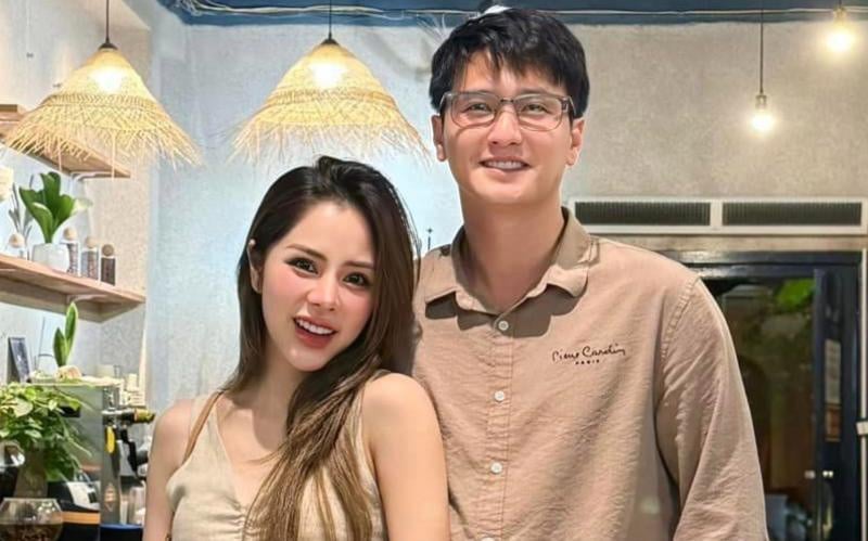 Huỳnh Anh và Bạch Lan Phương đang rất hạnh phúc bên nhau    