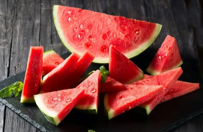 Dưa hấu chứa đầy đủ chất dinh dưỡng mà Sh88bet đăng ký miễn phí cần trong mùa hè.