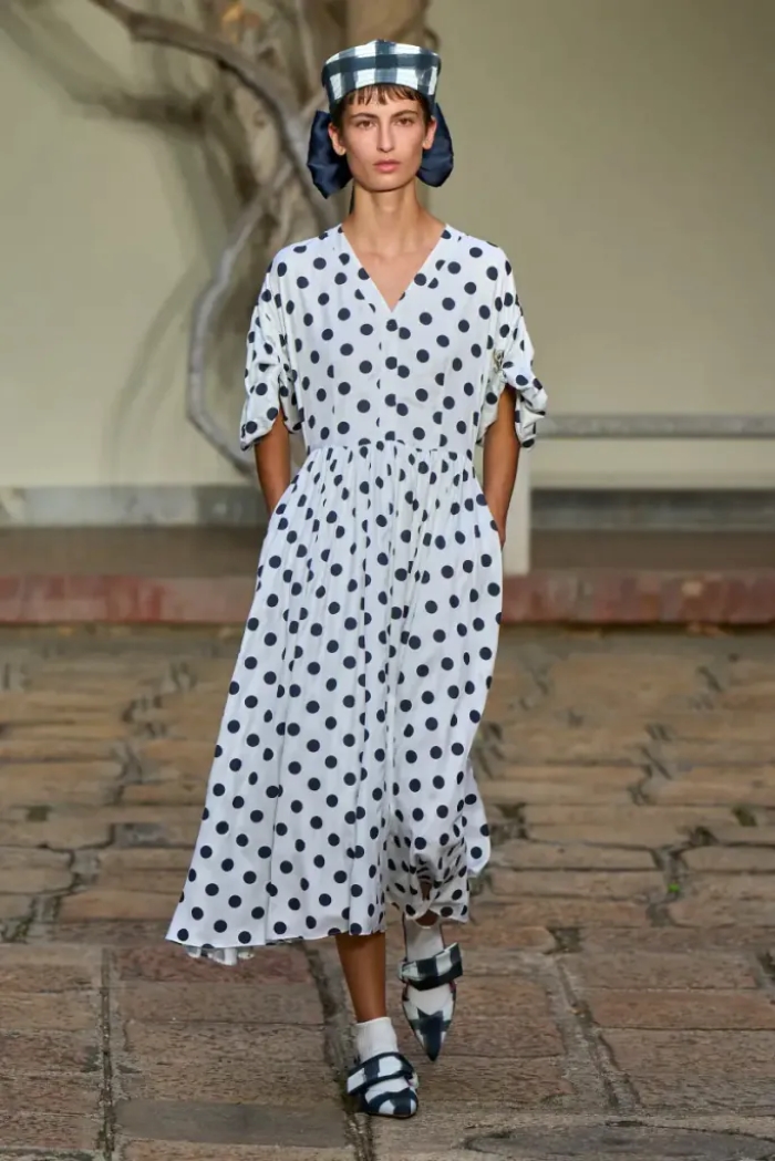 Đầm chấm bi - Vivetta SS2024.