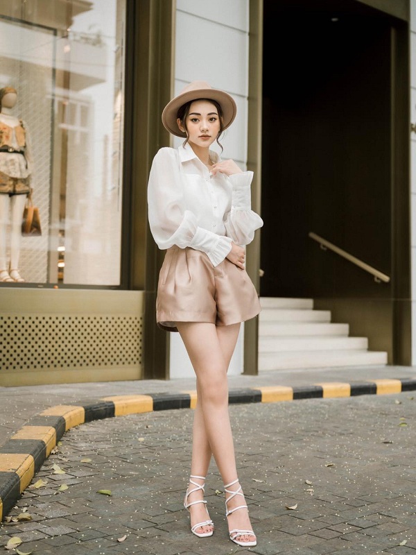 Shorts và sandal là những items không thể thiếu cho mùa hè