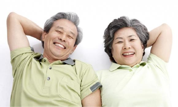  Nếu bạn cười với nó, nó sẽ mỉm cười với bạn, nếu bạn khóc với nó, nó sẽ khóc với bạn.  (ảnh minh họa)