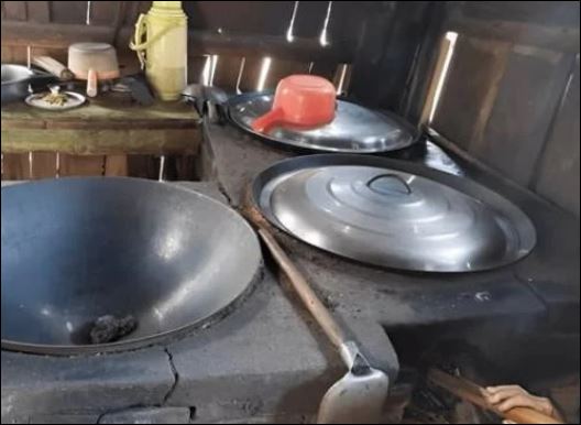 Không phải vì muốn nồi niêu đầy ắp thức ăn mà nấu nhiều, để ôi thiu lãng phí. (ảnh minh họa)