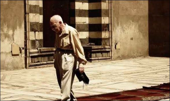 Chúng ta về già, bước qua thời kỳ đỉnh cao kiếm tiền (ảnh minh họa)