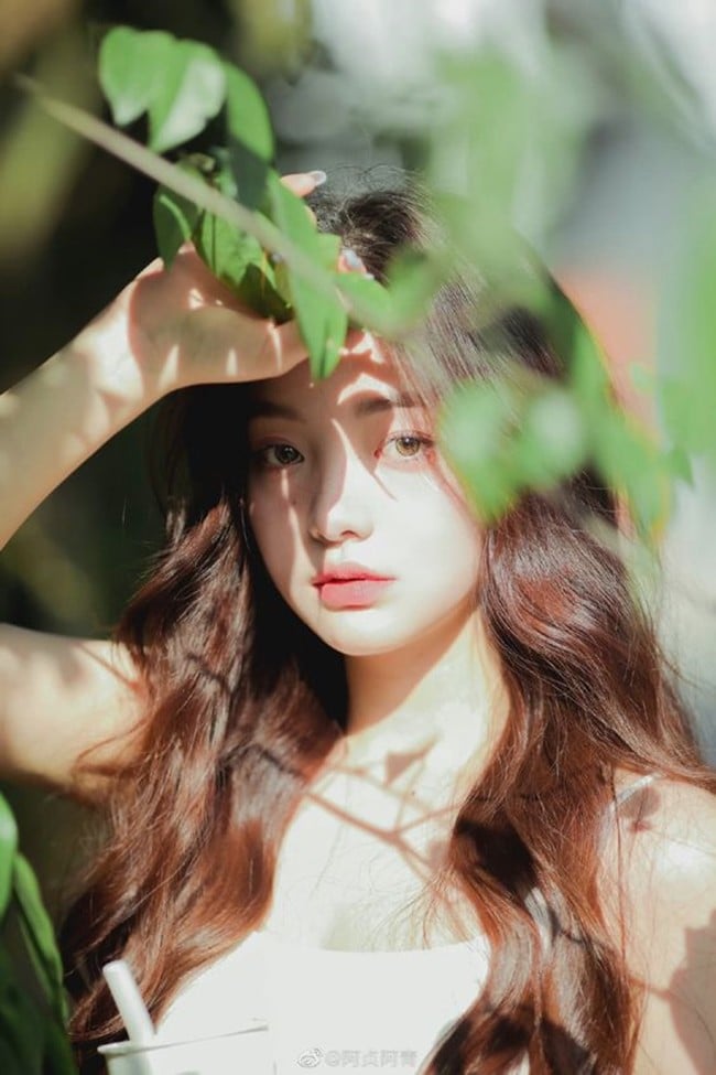 Bất kể là mùa Đông hay mùa Hè, dưỡng ẩm sẽ luôn là chìa khóa giúp da đẹp hơn, dễ hấp thụ các dưỡng chất từ các sản phẩm khác hơn. 