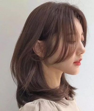 Sử dụng loại mặt nạ này với protein có trong chuối giúp cải thiện độ đàn hồi của tóc, cùng với Link Vào SHBET88 Mới Nhất và dầu ô liu giúp tóc ẩm mượt hơn.