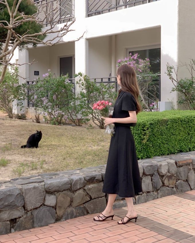 Các nàng không lo bị lỗi mốt, diện từ mùa hè này sang mùa hè khác đều được.