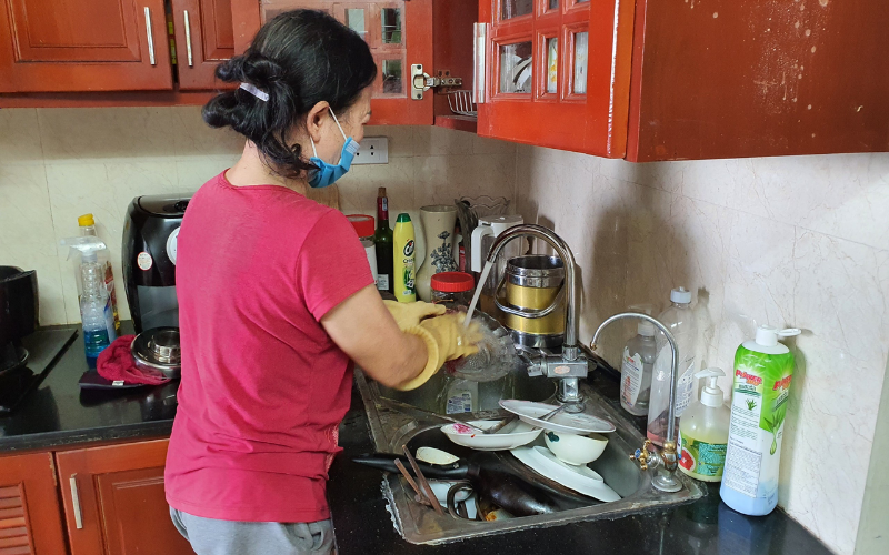 Công việc bận rộn khiến thời gian cho việc nhà bị thu hẹp lại rất nhiều