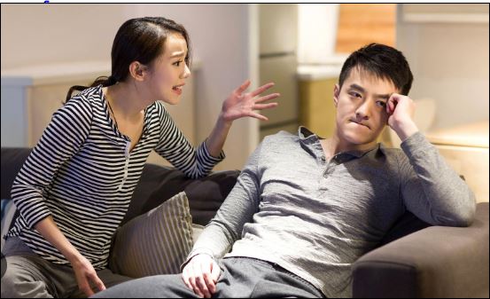 Đây chính là dấu hiệu của người đàn ông chẳng còn giá trị sử dụng, phụ nữ thay vì níu kéo thì nên vứt bỏ càng sớm càng tốt. (ảnh minh họa)
