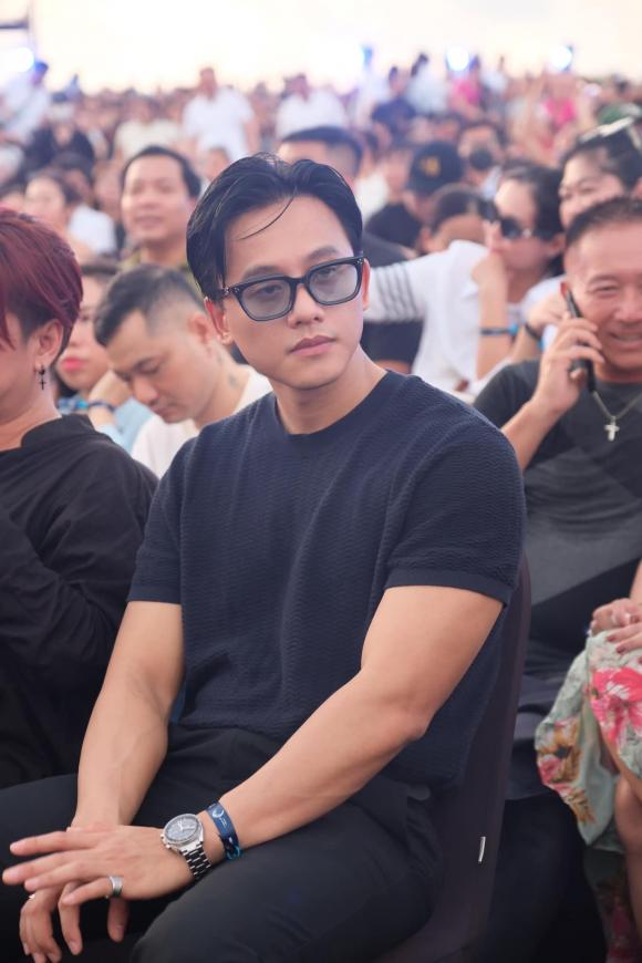 Mai Tài Phến xuất hiện tại show Mỹ Tâm