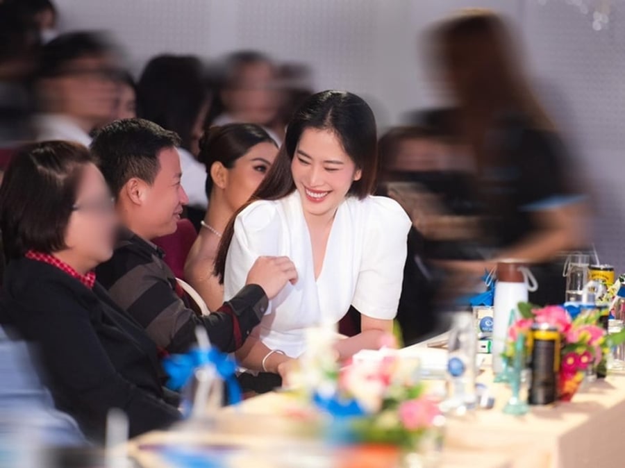 Nam Em và bạn trai vẫn đang hạnh phúc bên nhau
