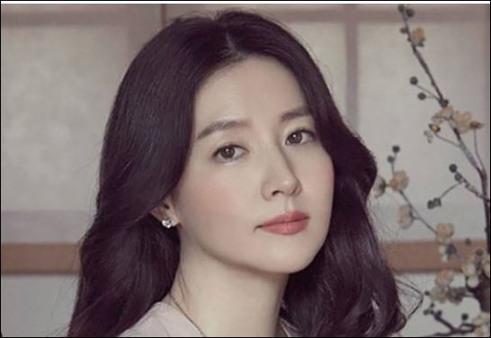 Người phụ nữ có tâm rộng lớn hiểu được hai chữ duyên số, nên lúc nào họ cũng biết cách buông bỏ, chẳng oán hận.  (ảnh minh họa)