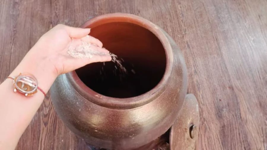 Thùng gạo kỵ để trống