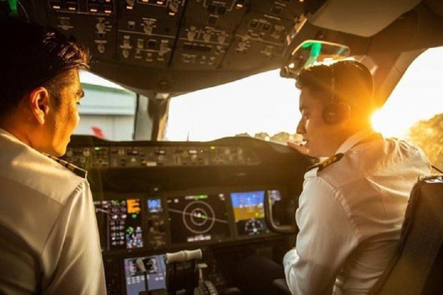 Việc ngủ nghỉ của phi công có thể được phân thành nghỉ ngơi có kiểm soát và ngủ trên giường.