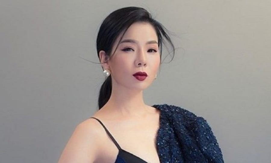   Nữ ca sĩ tự phối đồ cho bản thân suốt nhiều năm qua.      