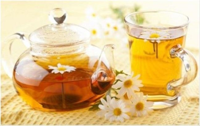 Trà hoa cúc giúp làm sáng màu tóc, nhuộm tóc bằng trà phương pháp an toàn với những Shbet123 Link Vào ShBet Mới Nhất yếu.