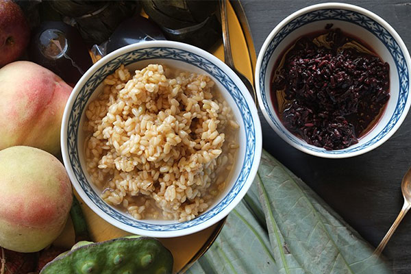 Cơm rượu ở các miền đều nhằm mục đích diệt sâu bọ và phòng trừ dịch bệnh trong dịp Tết Đoan Ngọ
