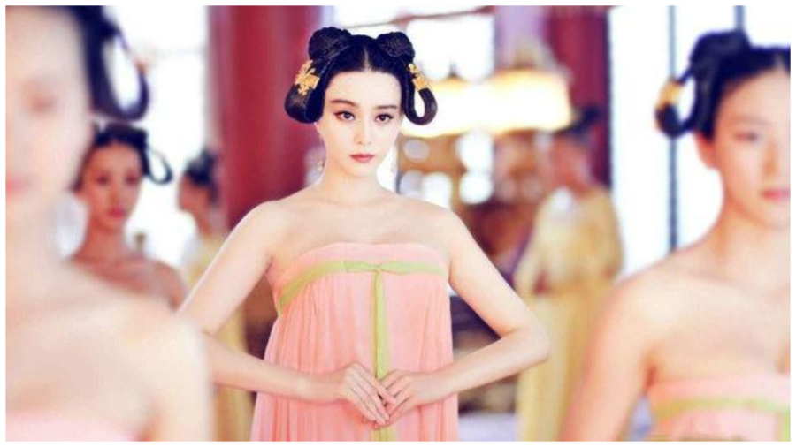 Phi tần cung nữ xưa làm gì để giải quyết được mong muốn thầm kín của mình