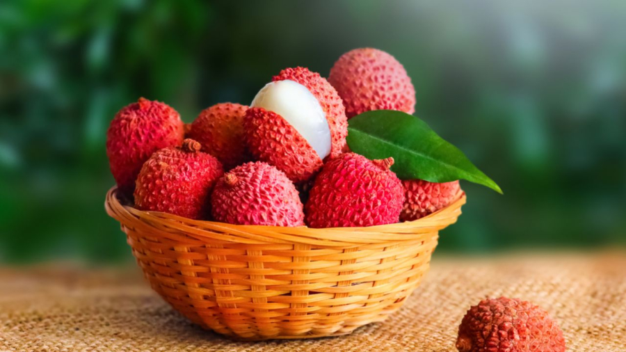 Chỉ nên ăn quả vải khi đã chín