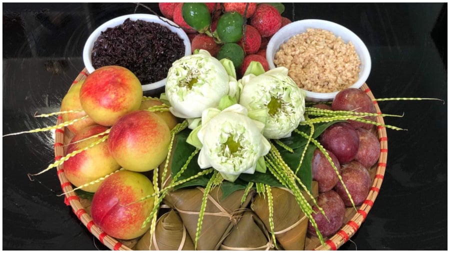 Những loại quả nên đặt lên bàn thờ Tết Đoan Ngọ