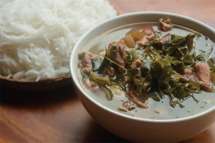 Canh thịt trâu nấu lá giang