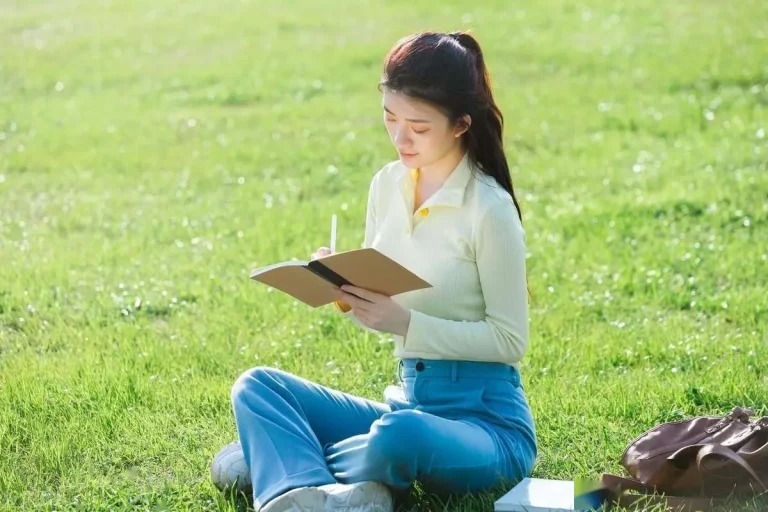 Một thái độ tích cực là chìa khóa mở ra Shbet16 chơi game trực tuyến tươi đẹp.
