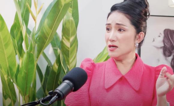MC Cát Tường trải lòng điều tiếc nuối nhất trong chuyện tình cảm