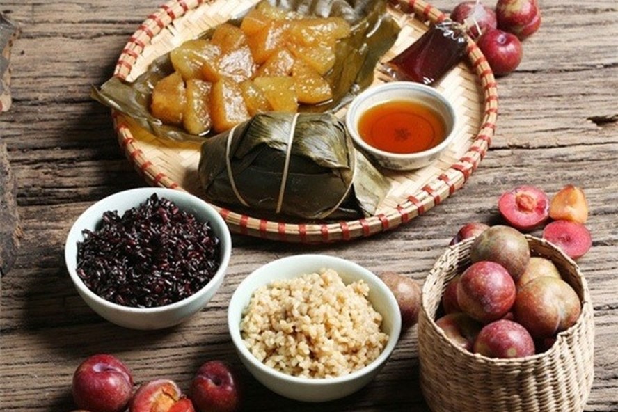 Món ăn thường có trong mâm cỗ Tết Đoan Ngọ