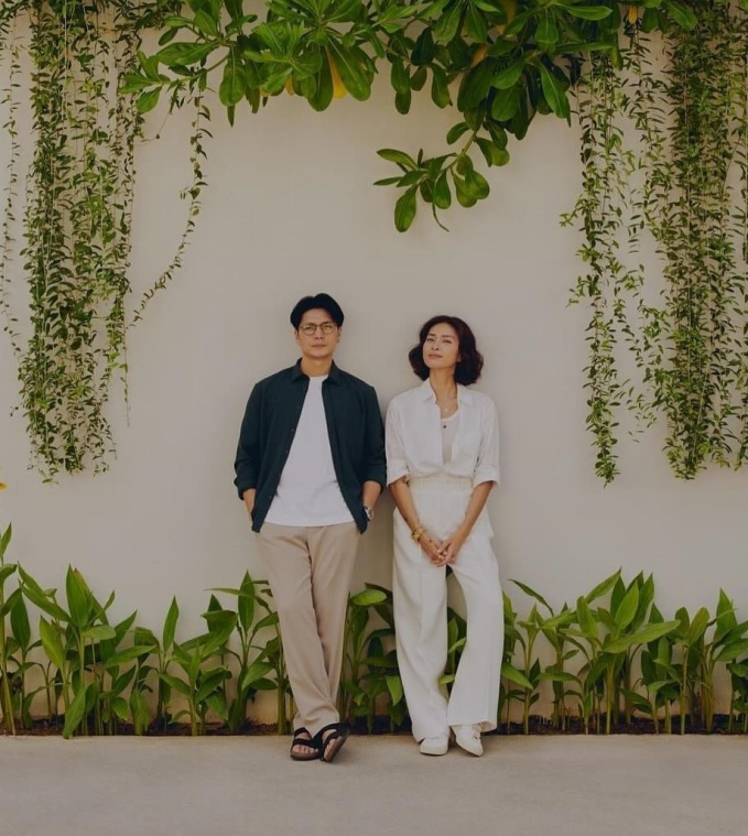 Cô yêu thích sự năng động, cá tính nhưng cũng không kém phần thanh lịch.