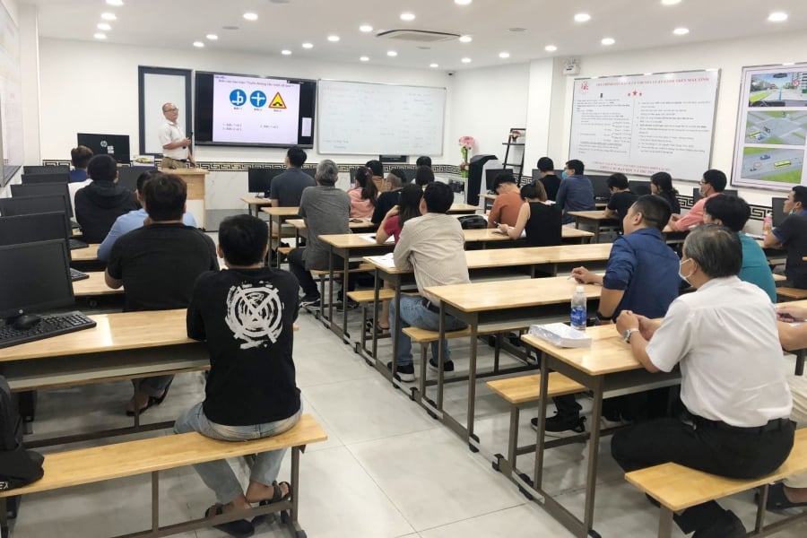 Đơn vị đào tạo SHBET 1000 World Cup chưa sẵn sàng dạy lý thuyết từ xa