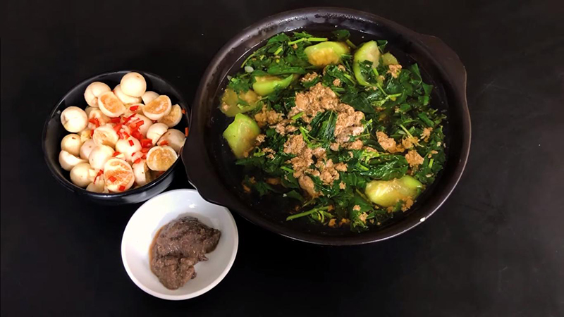 Canh cua rau đay Shbet0099 cá cược trực tuyến yêu thích mùa hè